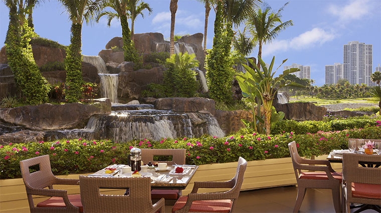 Turnberry Isle Miami Hotels United States Forbes Property Turnberryislemiami Hotel 6 Restaurant Caagrill Outdoorseating Creditturnberryisle