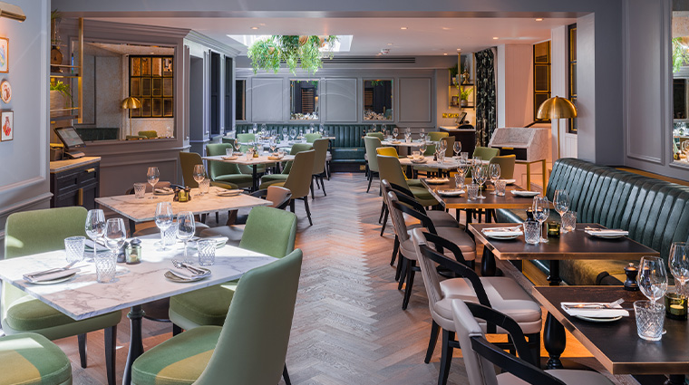 11 cadogan gardens hans bar and grill