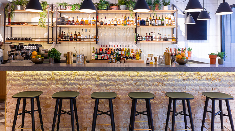 11 cadogan gardens hans grill bar