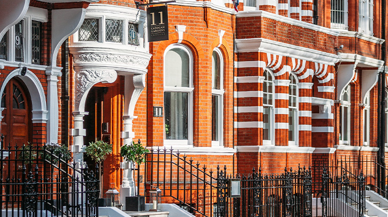 11 cadogan gardens landscape