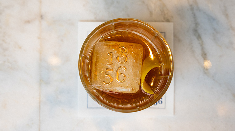 1856 culinary residence restaurant drink2