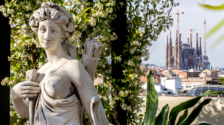 El palace barcelona Statue of Diana in front of Sagrada Familia