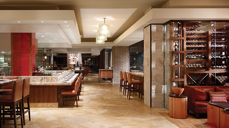 PropertyImage COREKitchenandWineBar Restaurant Style Dining 5 CreditTheRitz CarltonHotelCompanyLLC