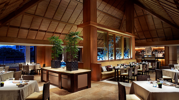 Ritz Carlton Okinawa GUSUKU restaurant