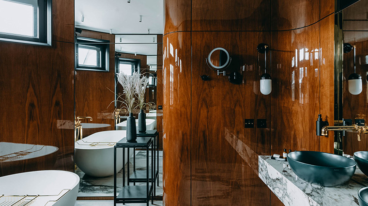 a22 hotel riga presidential suite2