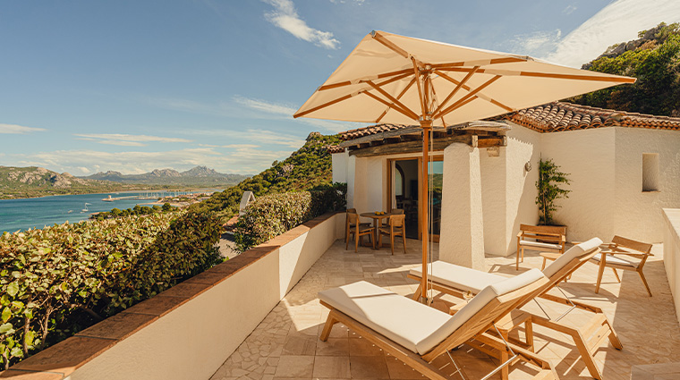 aethos sardinia Two Bedroom Sea View Suite3