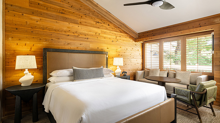 alila ventana big sur bedroom2