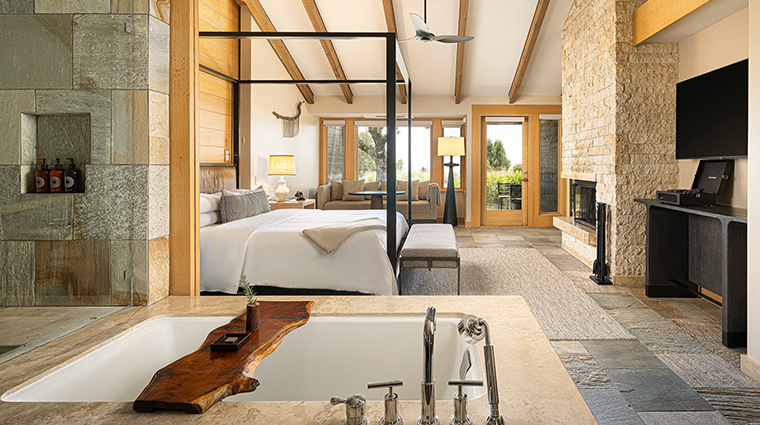 alila ventana big sur room