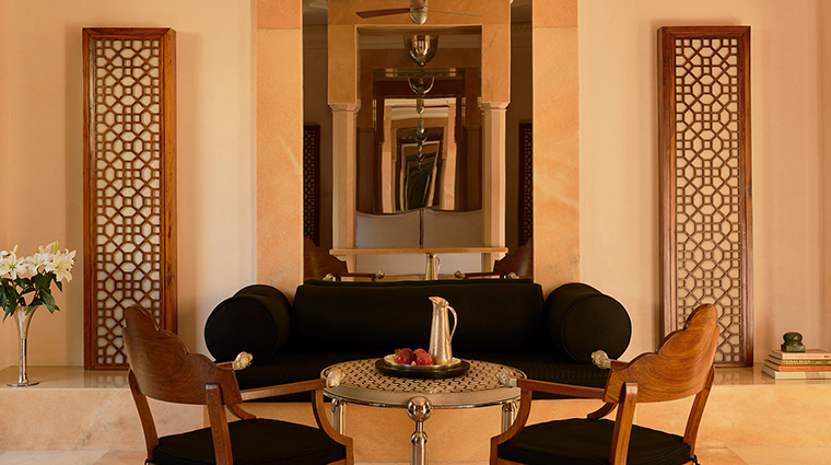 amanbagh courtyard haveli suite living area