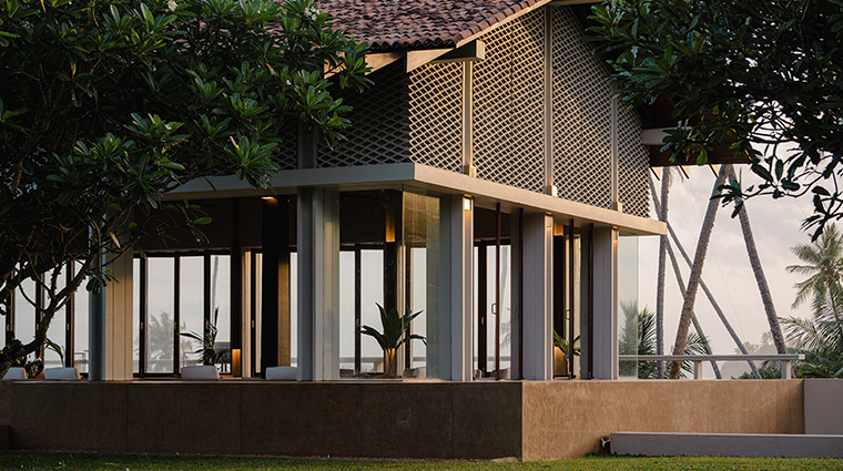 amanwella lounge bar