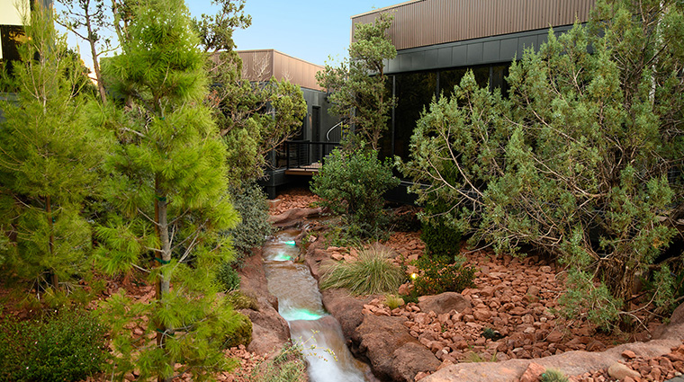 ambiente creekside atrium