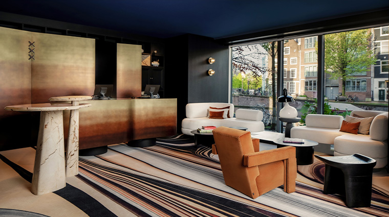 andaz amsterdam prinsengracht front desk