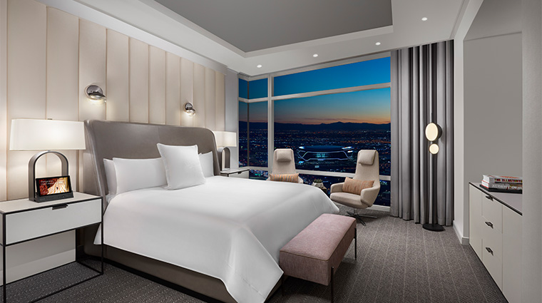 aria sky suites new penthouse bedroom