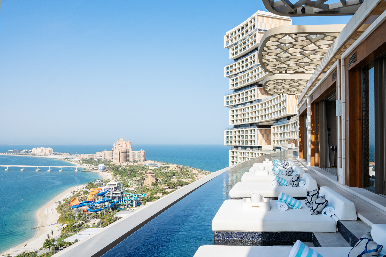 atlantis-the-royal-dubai-hotels-dubai-united-arab-emirates