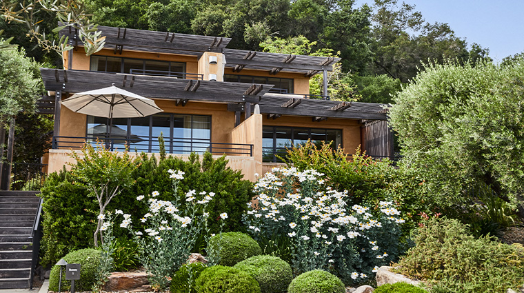 auberge du soleil accommodations