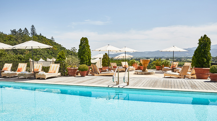 auberge du soleil pool2