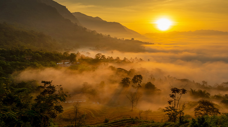 avana retreat Cloud Season