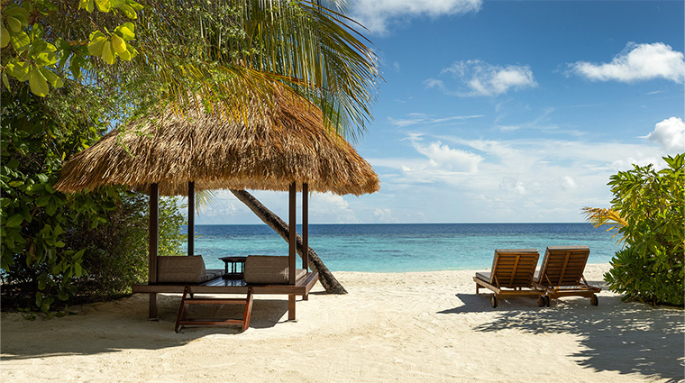 banyan tree vabbinfaru oceanview pool villa