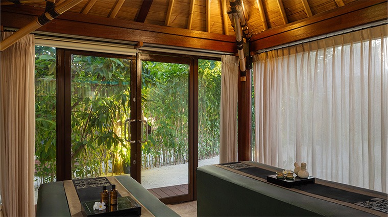 banyan tree vabbinfaru oceanview villa spa