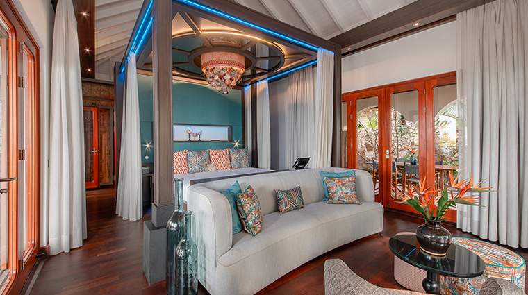 baoase luxury resort beachfront pool suite