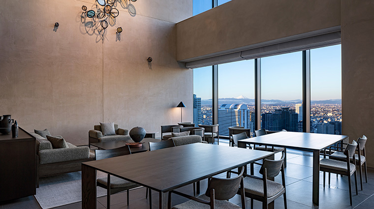 bellustar tokyo a pan pacific hotel penthouse lounge