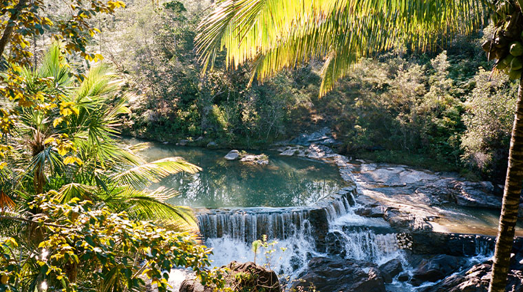 blancaneaux lodge falls