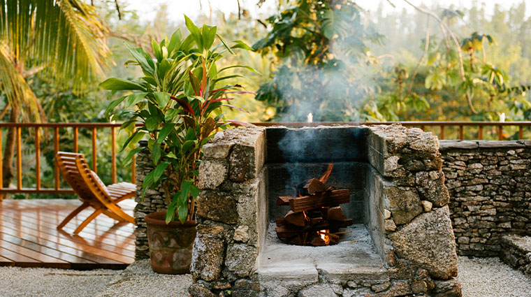 blancaneaux lodge logs