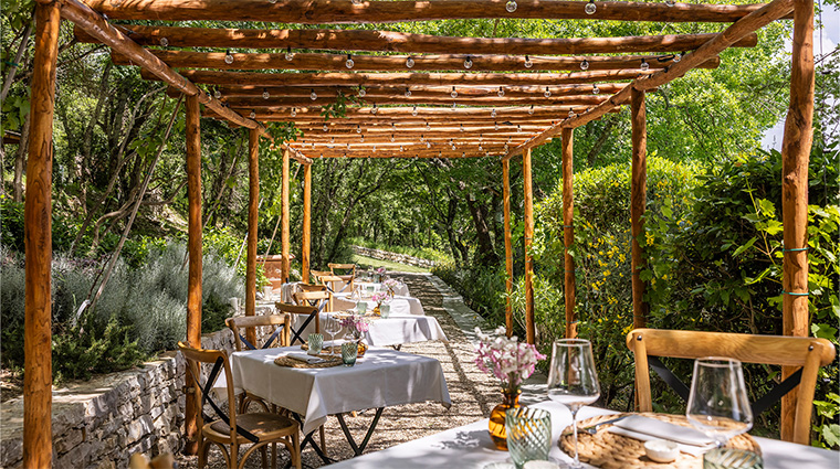borgo vescine dining2