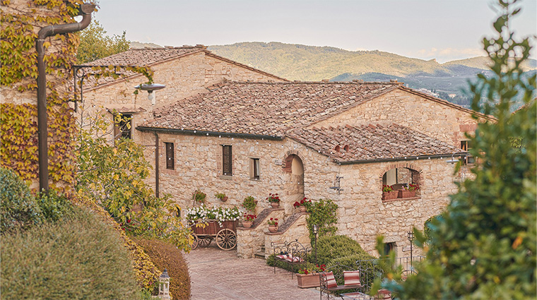 borgo vescine exterior