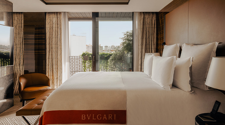 bulgari hotel paris deluxe suite terrace bedroom