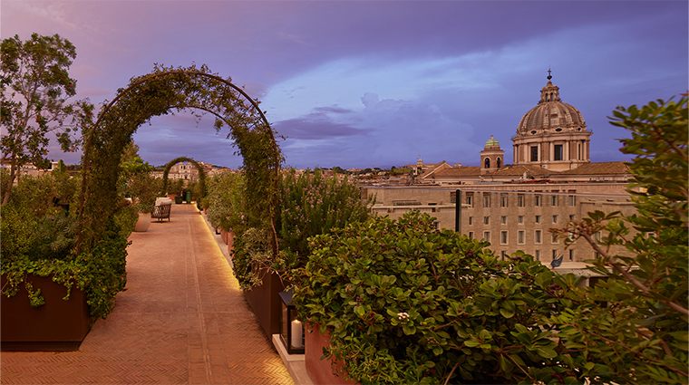 bulgari hotel roma rooftop