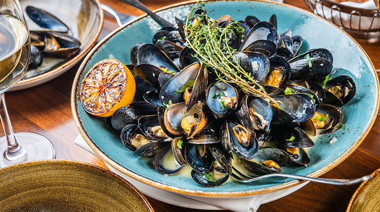 cafe du parc seafood2