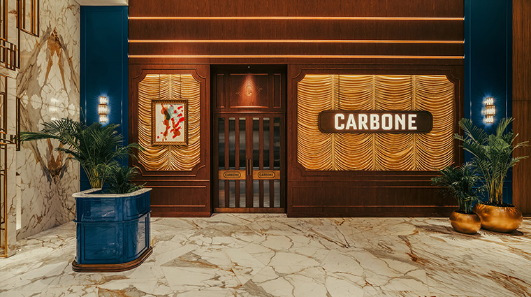 carbone reception