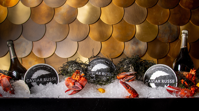 caviar russe raw bar