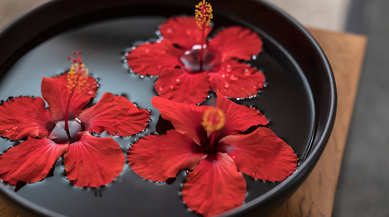 shangri las le touessrok resort and spa treatment detail flowers