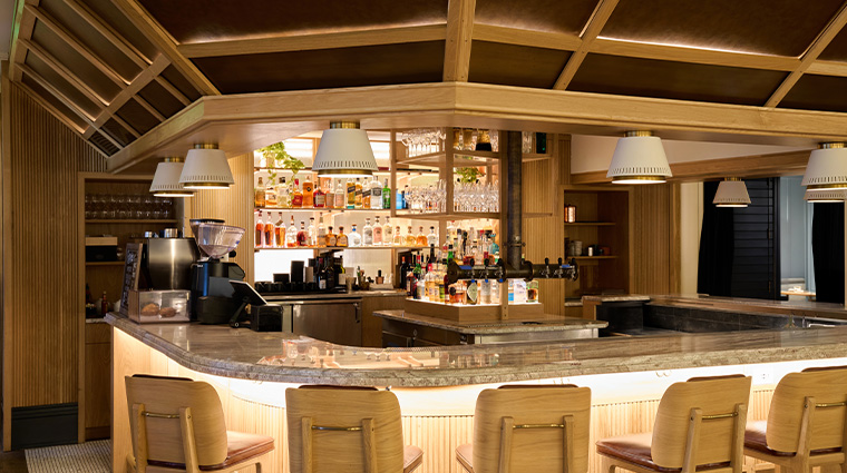 clayton hotel members club parlour bar