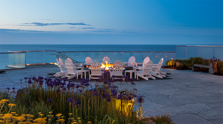 cliff house maine lifestyle firepit