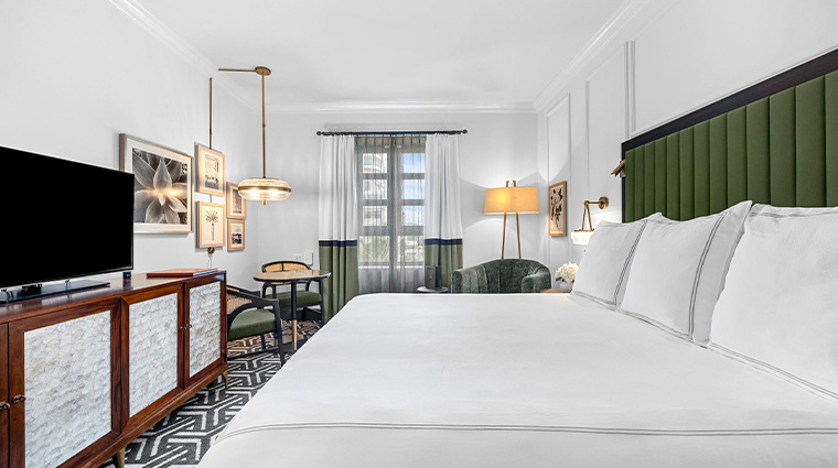 condado vanderbilt hotel standard heritage room