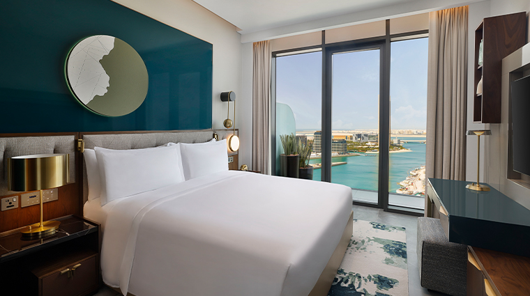 conrad bahrain financial harbour bedroom with balcon bay view