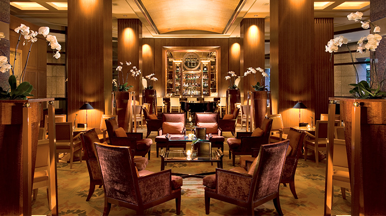 conrad centennial singapore lobby lounge