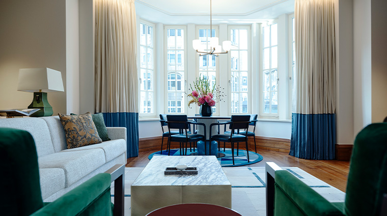 conrad hamburg king executive one bedroom suite living room