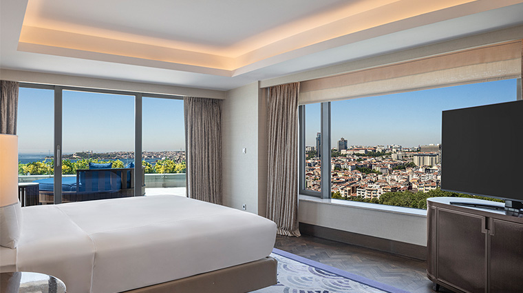 conrad istanbul bosphorus Presidential Suite Bedroom new