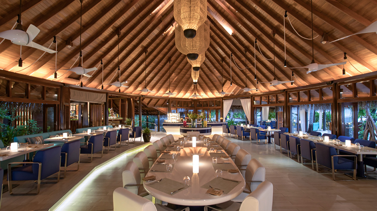 constance halaveli maldives night main restaurant