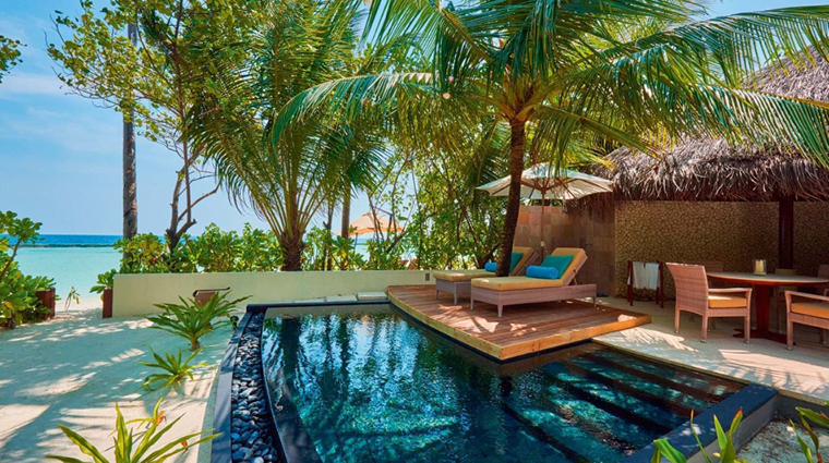 constance halaveli maldives villa pool