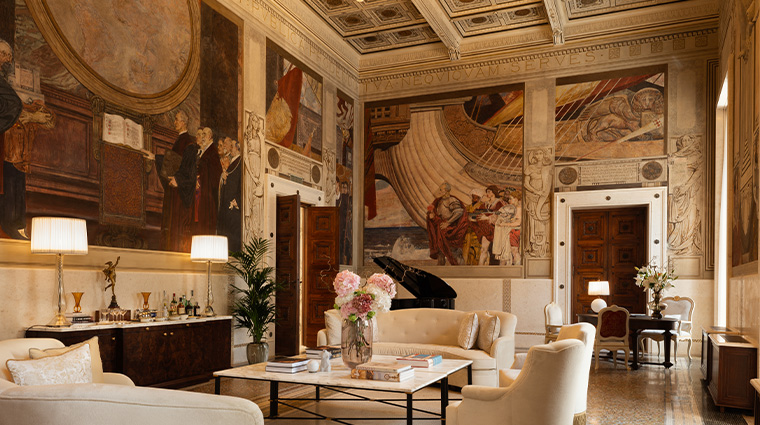 CHR Penthouses Theodoli Living WhatTheFox 0022
