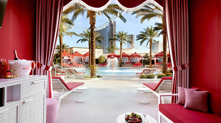 crockfords at resorts world las vegas lxr hotels resorts pool cabana