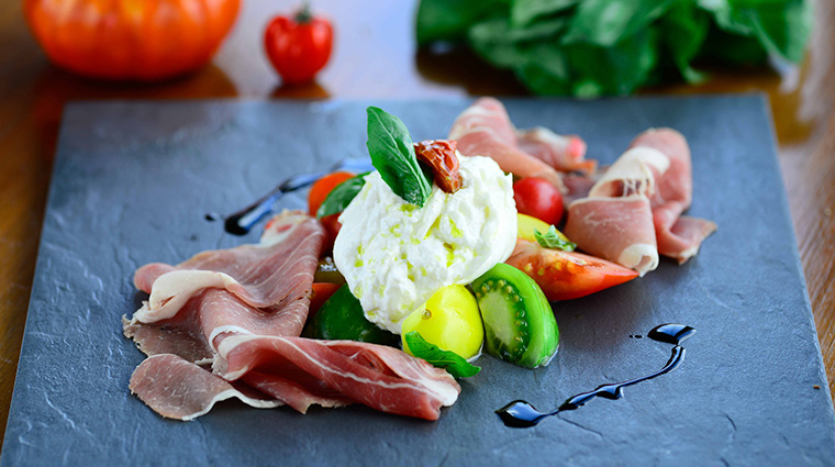 cucina at marco polo hongkong hotel burrata