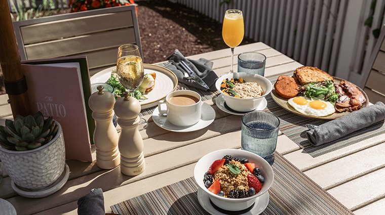 cuvee at chatham inn the patio on main breakfast