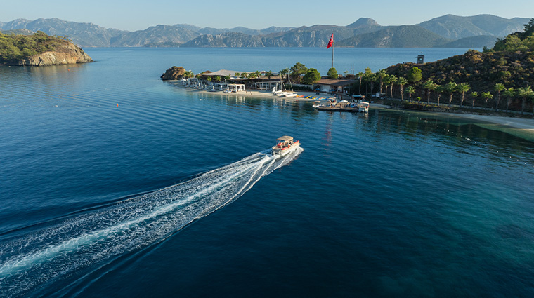 d maris bay shuttle boat