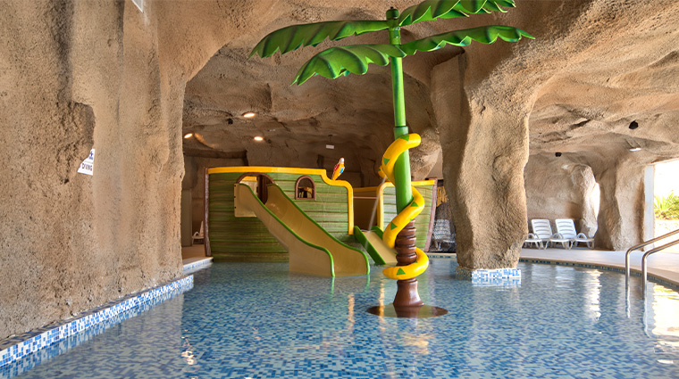 db seabank resort spa indoor kids pool